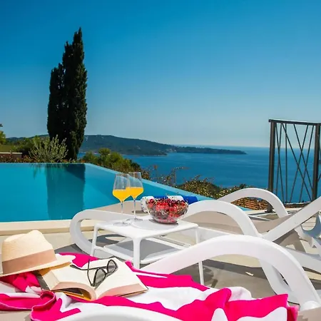 House Maro Hébergement de vacances