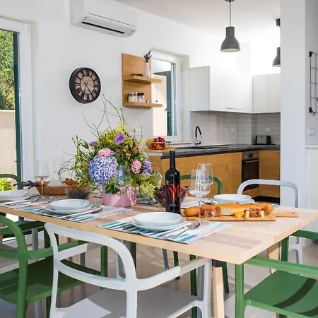 House Maro * Brsečine