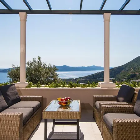 Hébergement de vacances House Maro *