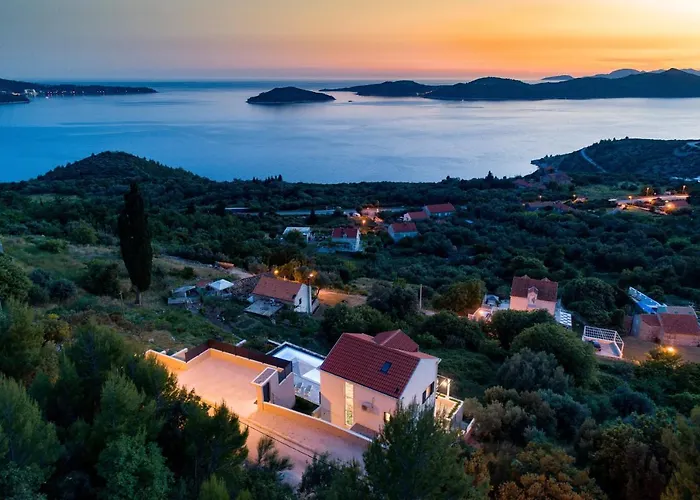 펜션 House Maro Brsečine